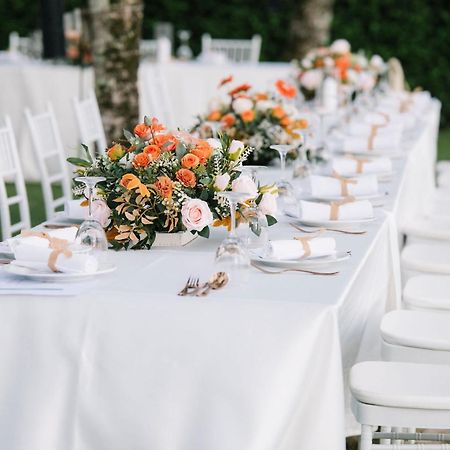 Kc Grande Resort Κο Τσανγκ Εξωτερικό φωτογραφία A table set for a wedding reception