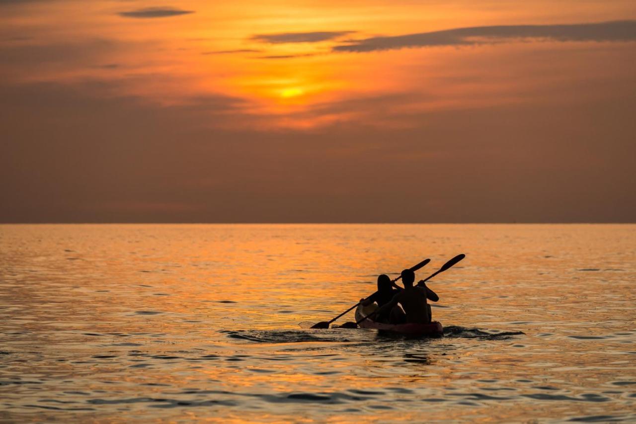 Kc Grande Resort Κο Τσανγκ Εξωτερικό φωτογραφία Sunset at the beach