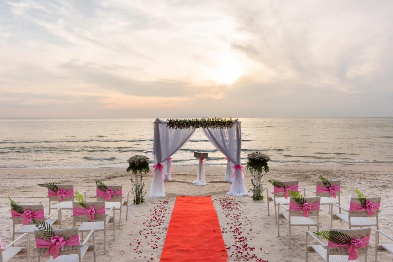 Kc Grande Resort Κο Τσανγκ Εξωτερικό φωτογραφία A beach wedding