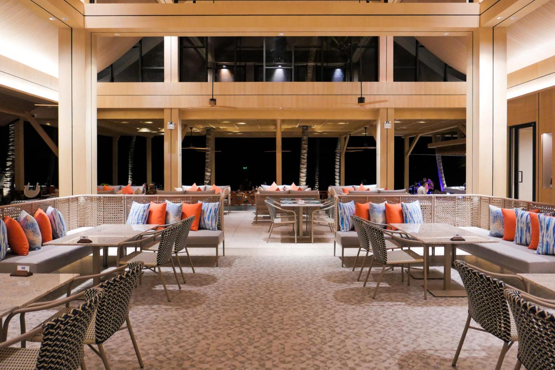 Kc Grande Resort Κο Τσανγκ Εξωτερικό φωτογραφία The interior of the restaurant